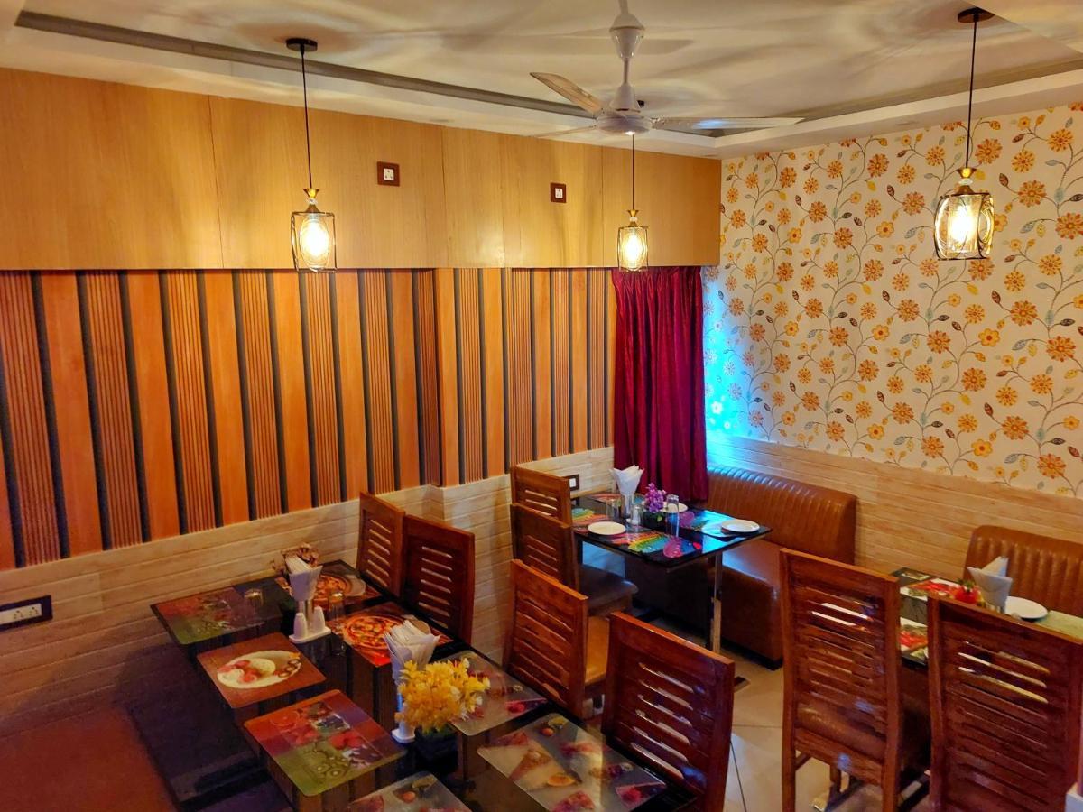 Hotel Sunshine & Restaurant Purnia Ngoại thất bức ảnh